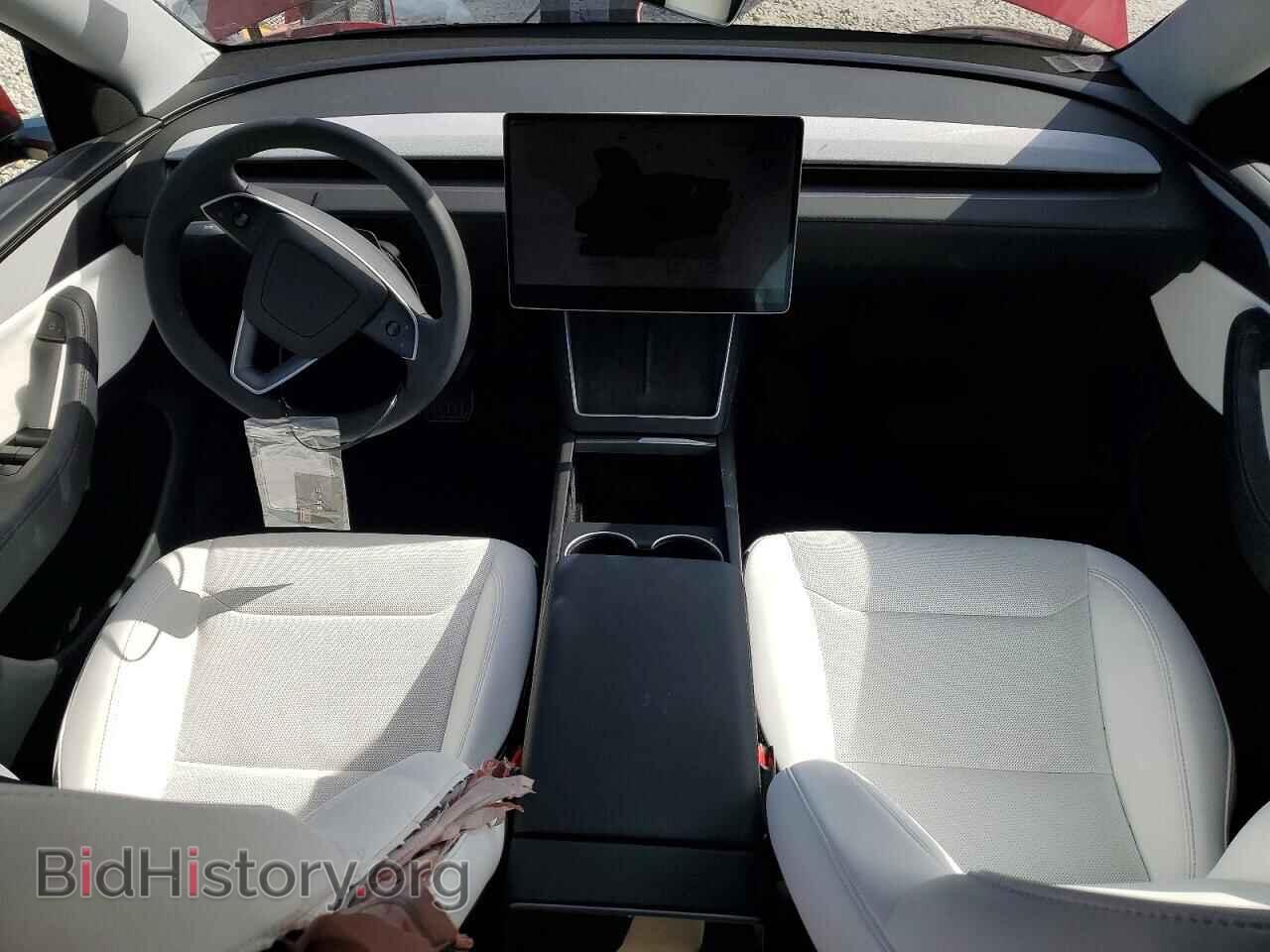 2026 TESLA MODEL Y - VIN: 7SAYGDEE9TA493130 - Фото 8