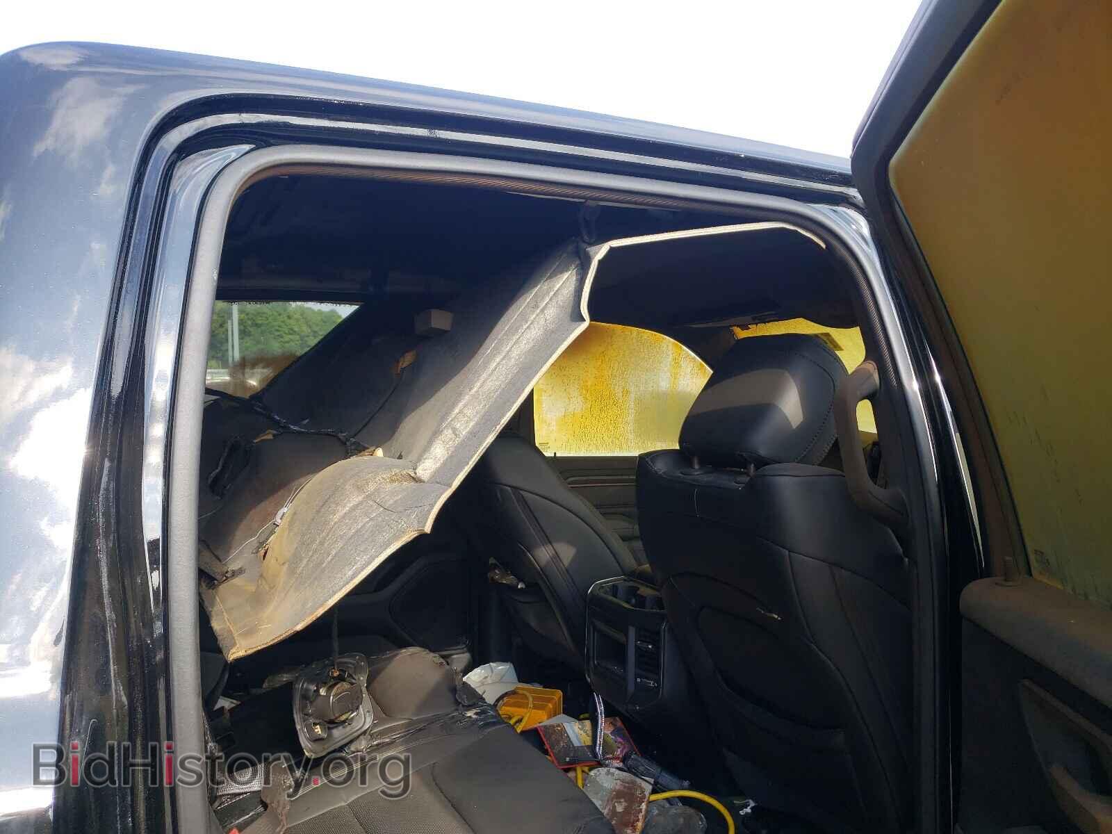 2020 RAM 1500 - VIN: 1C6SRFLT1LN174150 - Photo 9