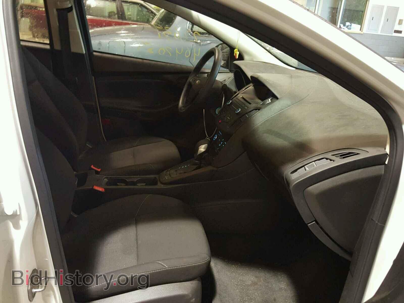 2016 FORD FOCUS - VIN: 1FADP3E27GL402881 - Photo 5