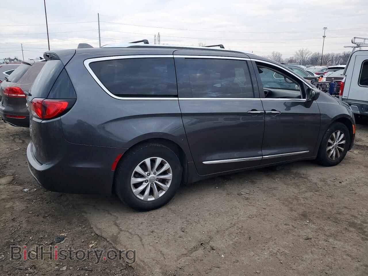 2018 CHRYSLER PACIFICA - VIN: 2C4RC1EG7JR289542 - Фото 3