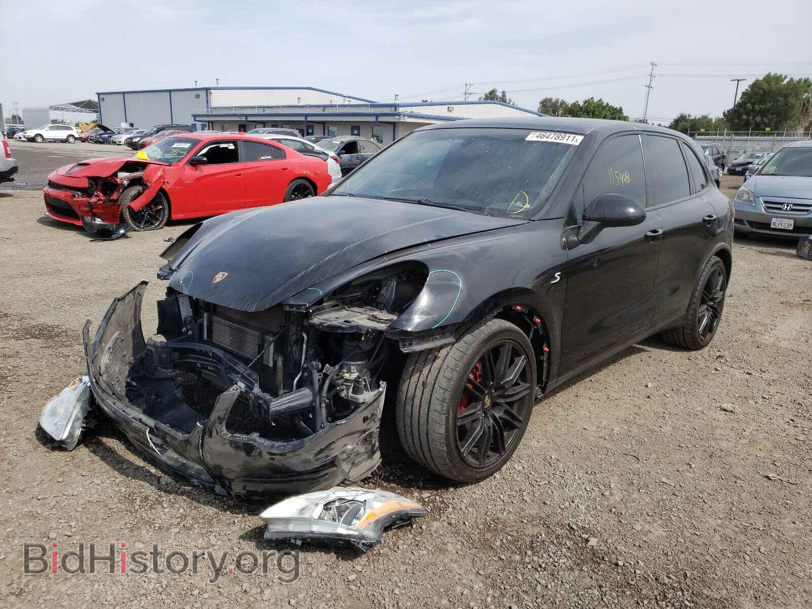 2011 PORSCHE CAYENNE - VIN: WP1AE2A28BLA91939 - Фото 2