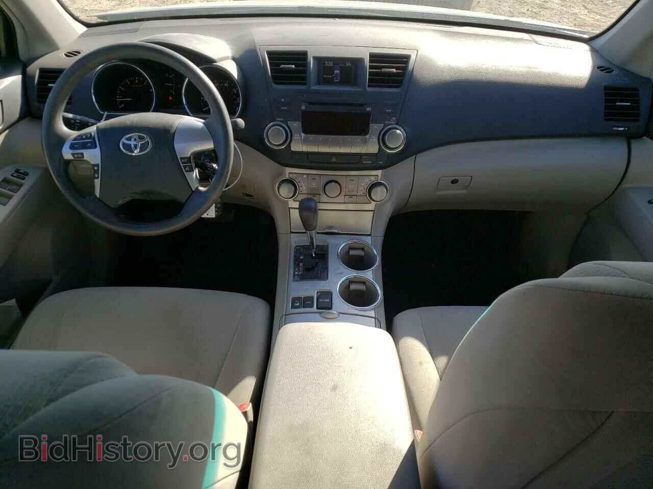 2012 TOYOTA HIGHLANDER - VIN: 5TDBK3EH8CS098070 - Фото 8