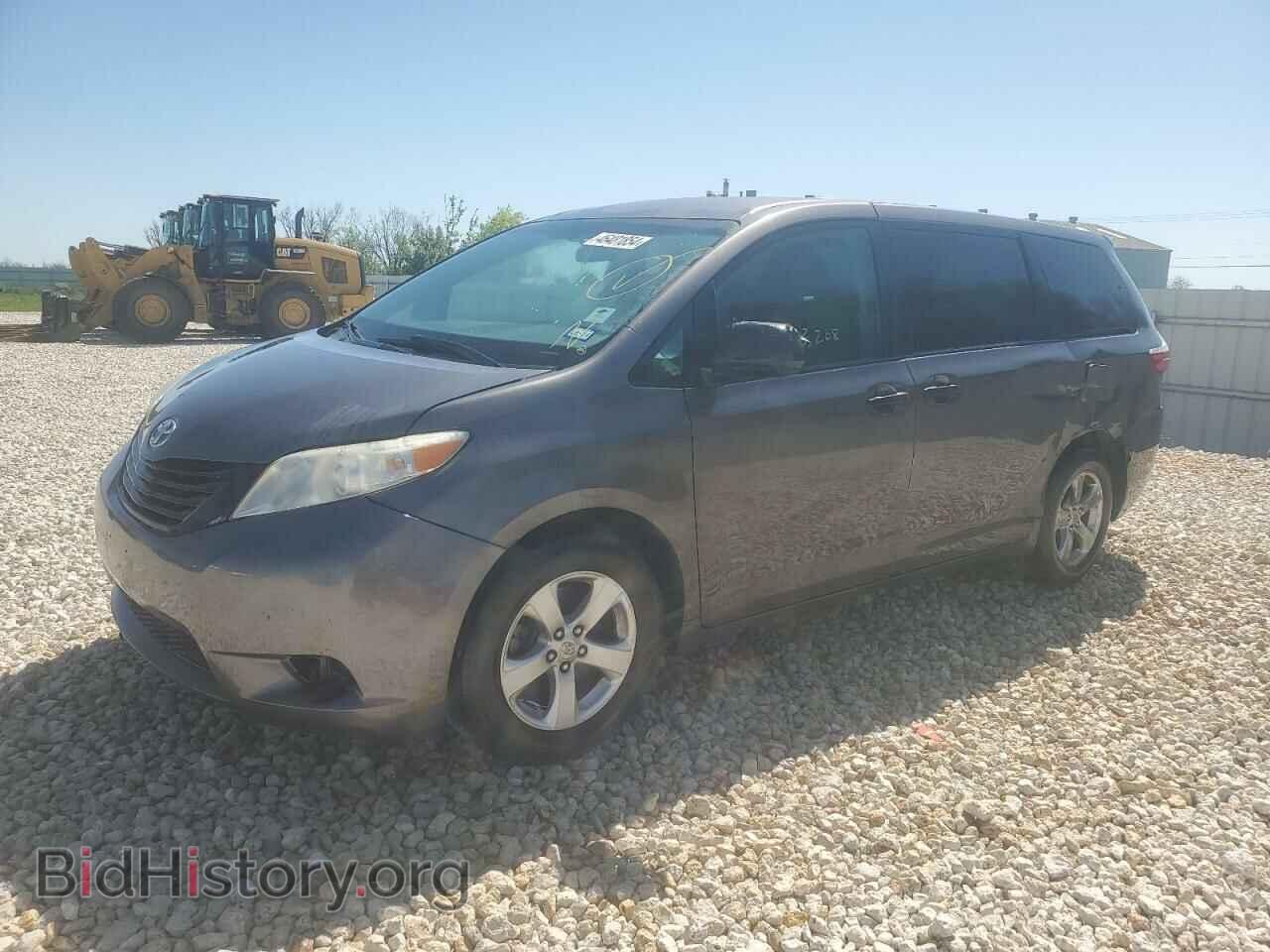 Photo 5TDZZ3DC9HS766725 - TOYOTA All Models 2017
