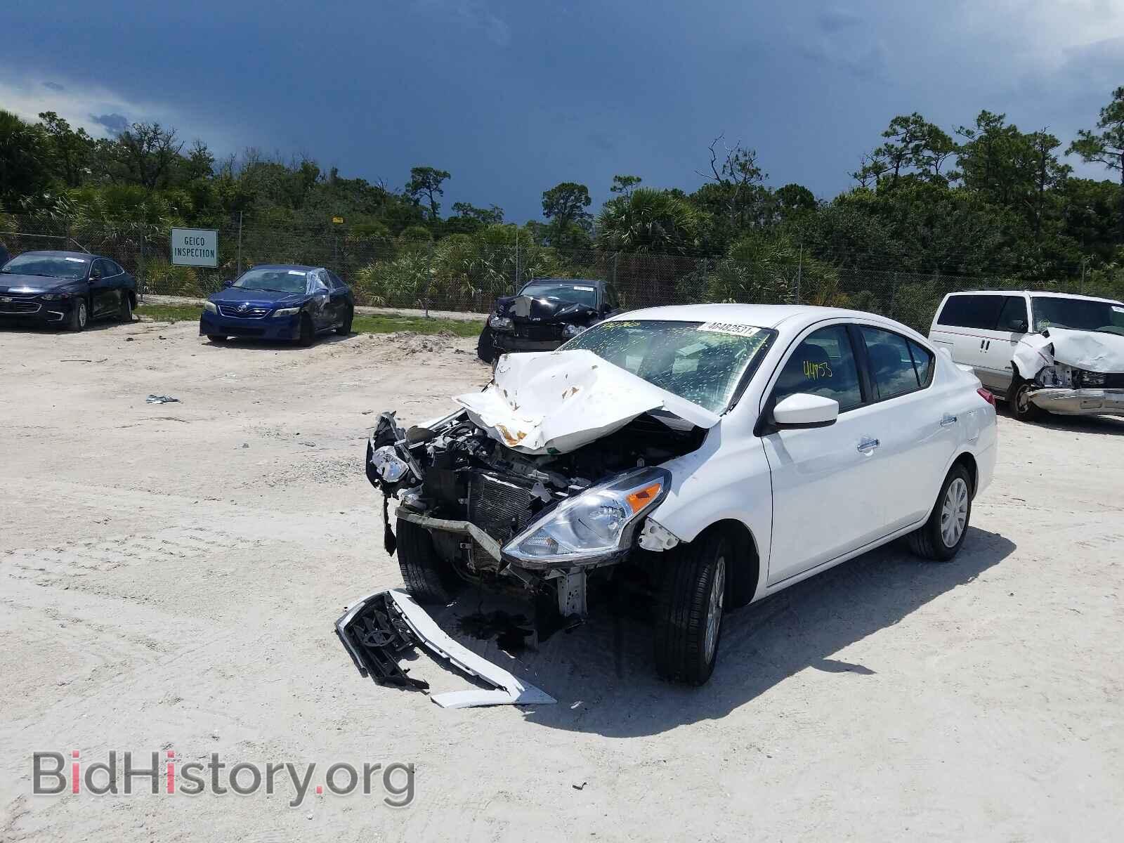 2015 NISSAN VERSA - VIN: 3N1CN7AP4FL833575 - Фото 2
