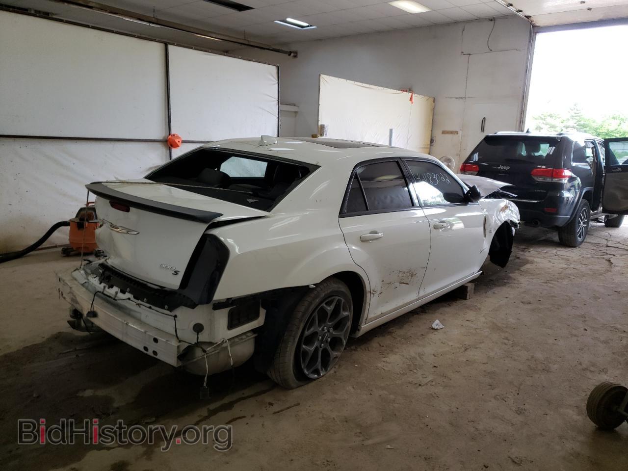 2017 CHRYSLER 300 - VIN: 2C3CCAGG3HH648294 - Фото 4