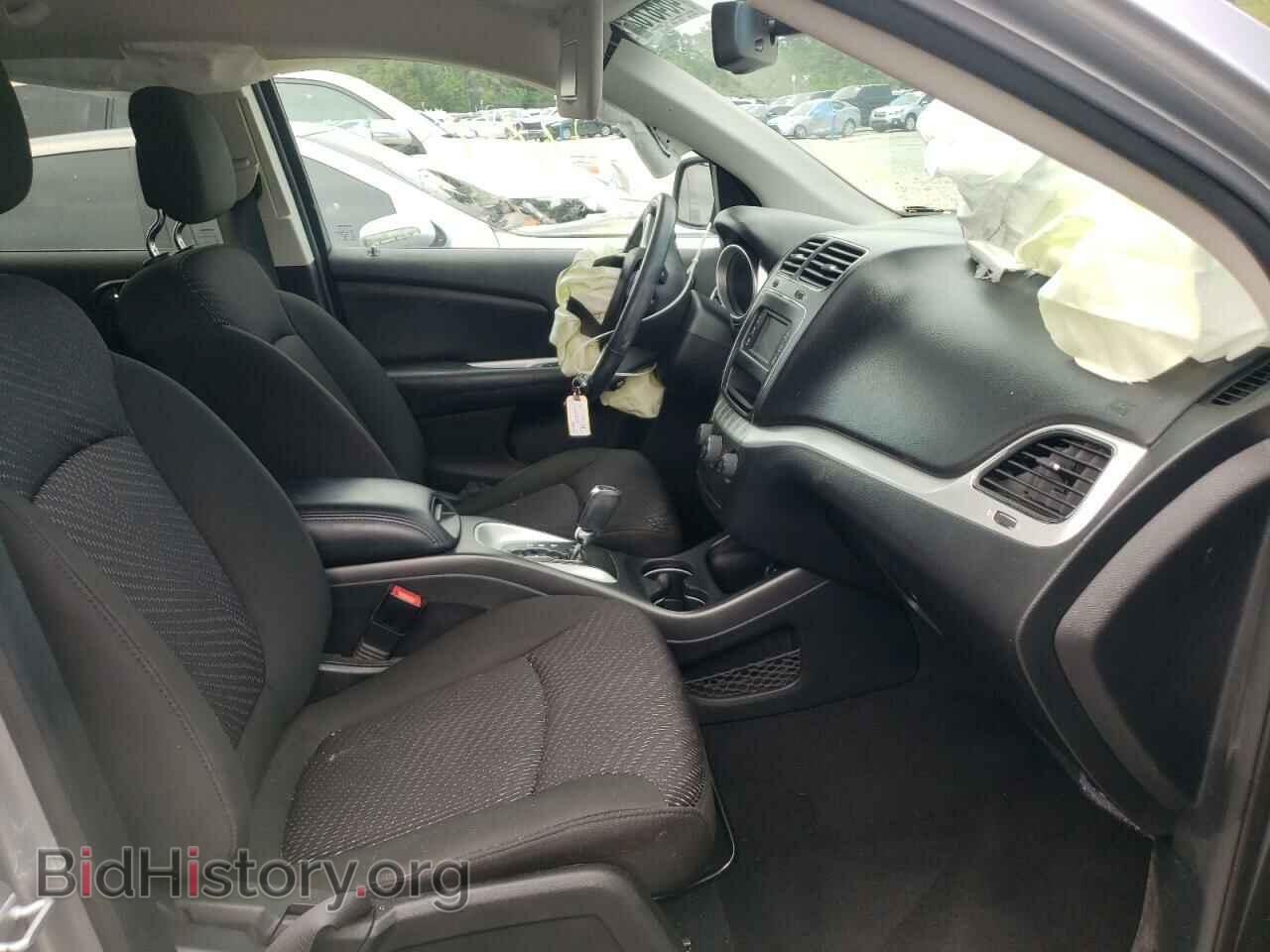 2019 DODGE JOURNEY - VIN: 3C4PDCBB0KT798069 - Фото 5