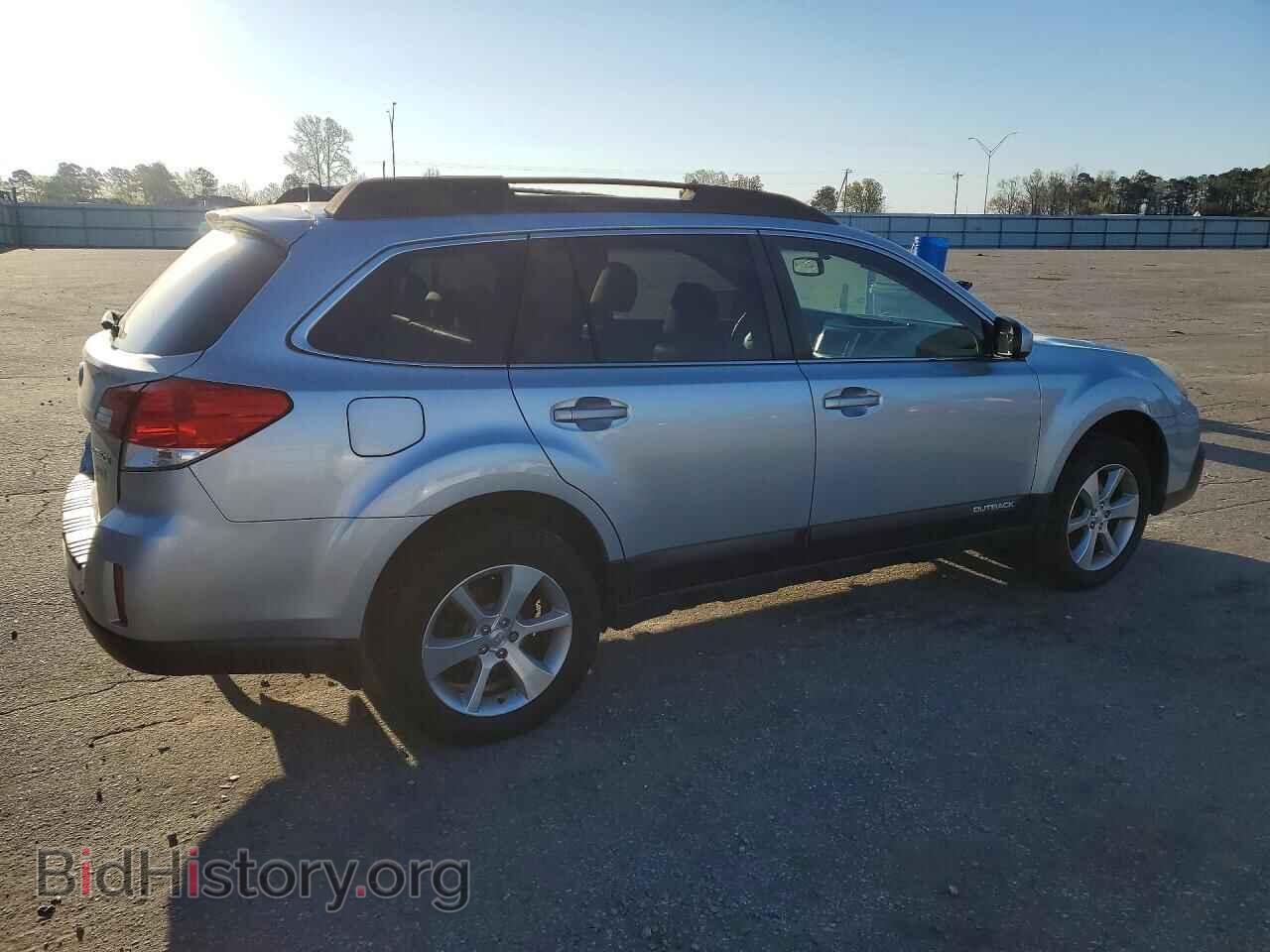 2014 SUBARU OUTBACK - VIN: 4S4BRBLC5E3223152 - Photo 3