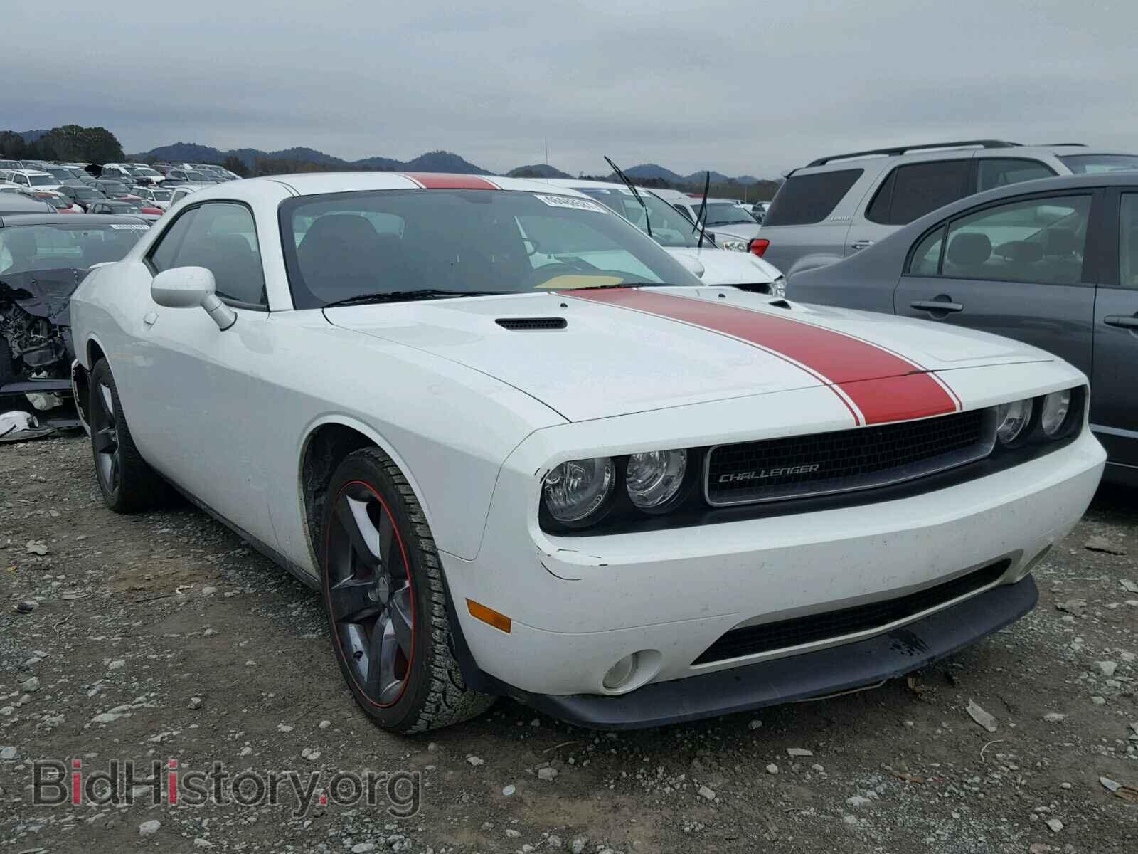 Photo 2C3CDYAG9EH111858 - DODGE CHALLENGER 2014