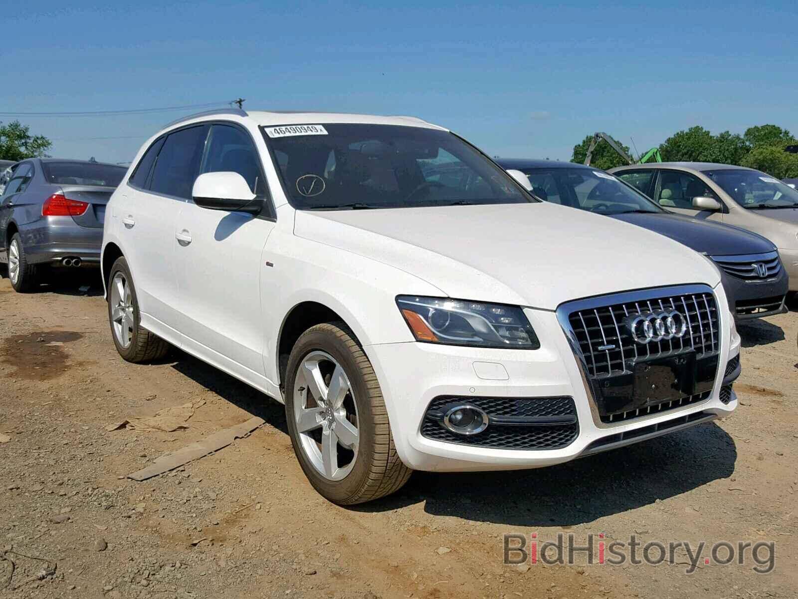 Photo WA1DKAFP4BA015582 - AUDI Q5 2011