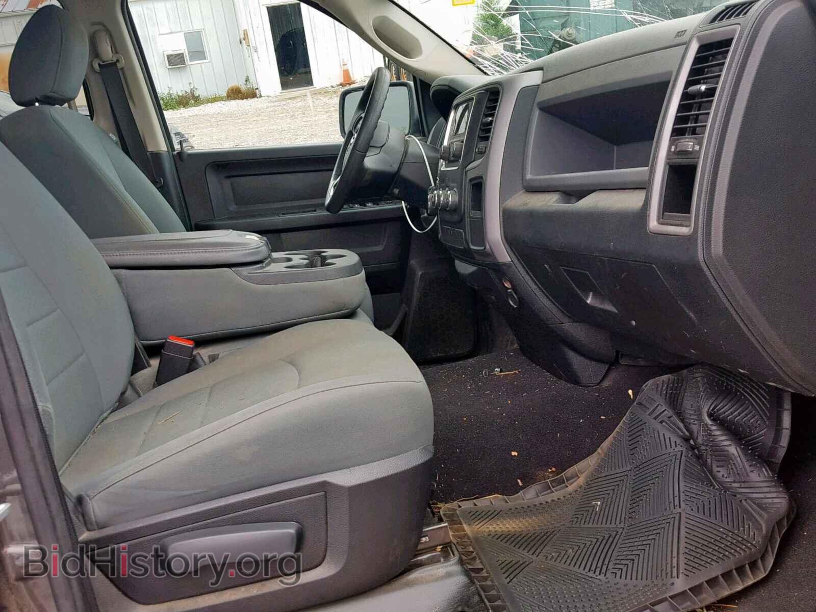 2016 RAM 1500 ST - VIN: 1C6RR6FT2GS348342 - Фото 5