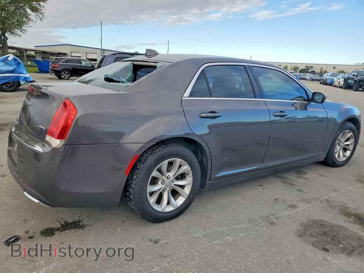 2015 CHRYSLER 300 - VIN: 2C3CCAAG2FH845494 - Фото 3