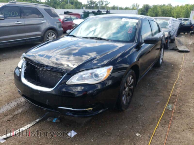 2013 Chrysler 200 (VIN 1C3CCBCG5DN578732) — фото 2 из 10