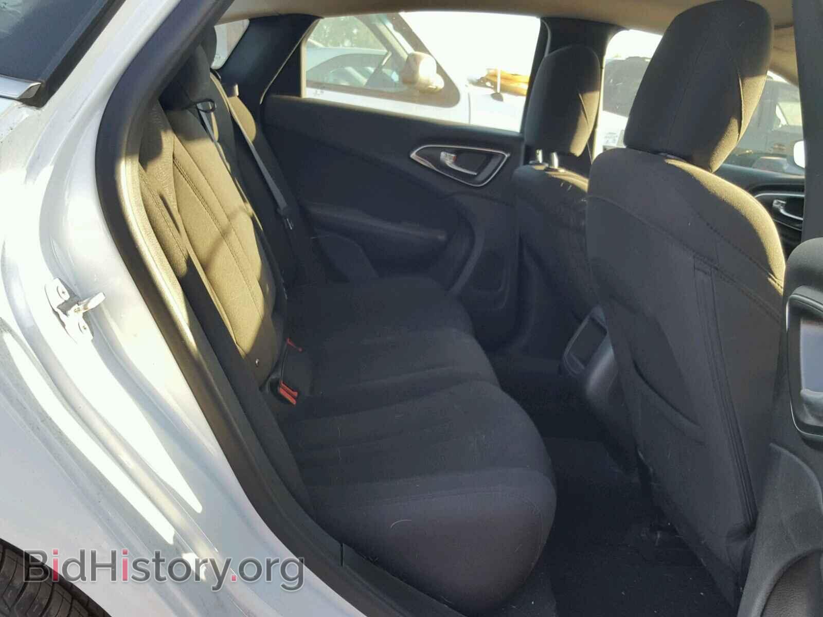 2015 CHRYSLER 200 - VIN: 1C3CCCAB1FN680996 - Photo 6