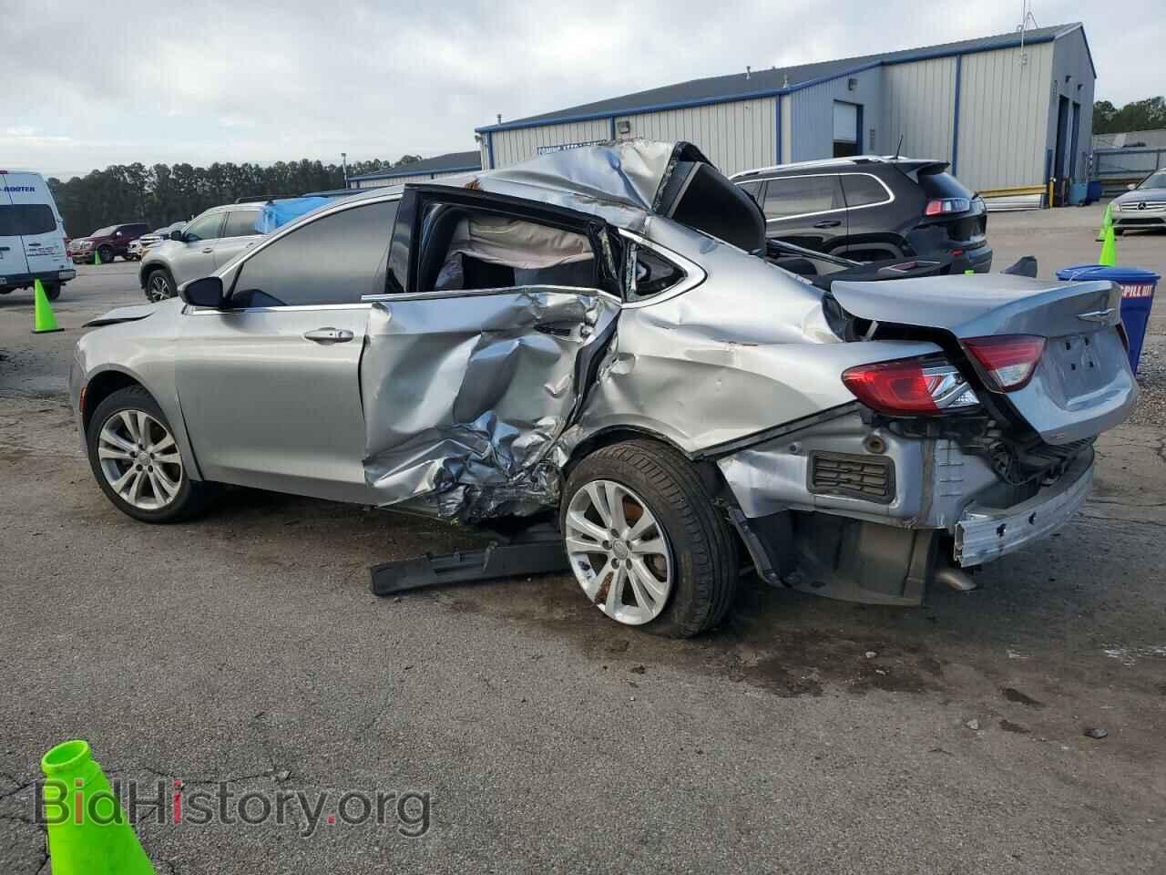 2015 CHRYSLER 200 - VIN: 1C3CCCAB8FN687072 - Фото 2
