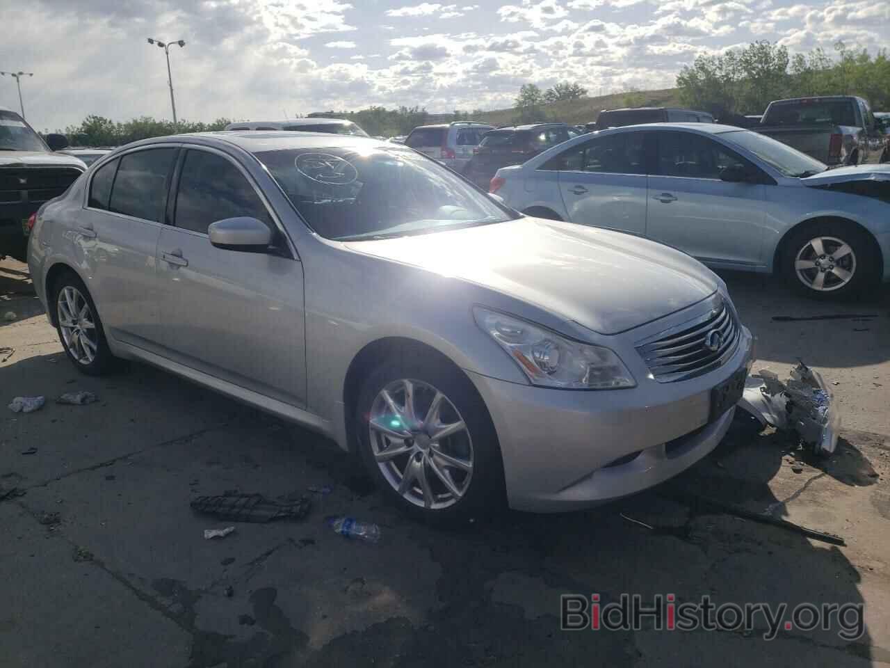 Photo JNKCV61F09M354089 - INFINITI G37 2009