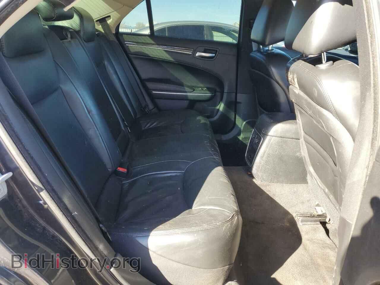 2016 CHRYSLER 300 - VIN: 2C3CCAAG8GH219532 - Фото 10