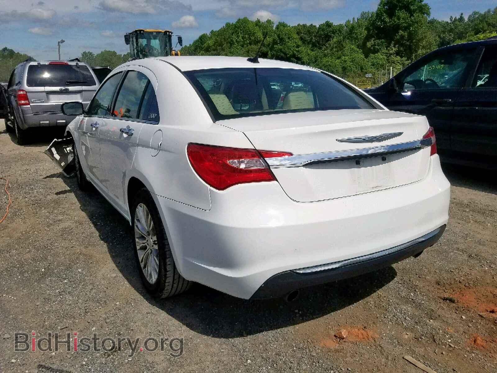 2012 CHRYSLER 200 - VIN: 1C3CCBCG2CN305603 - Фото 3