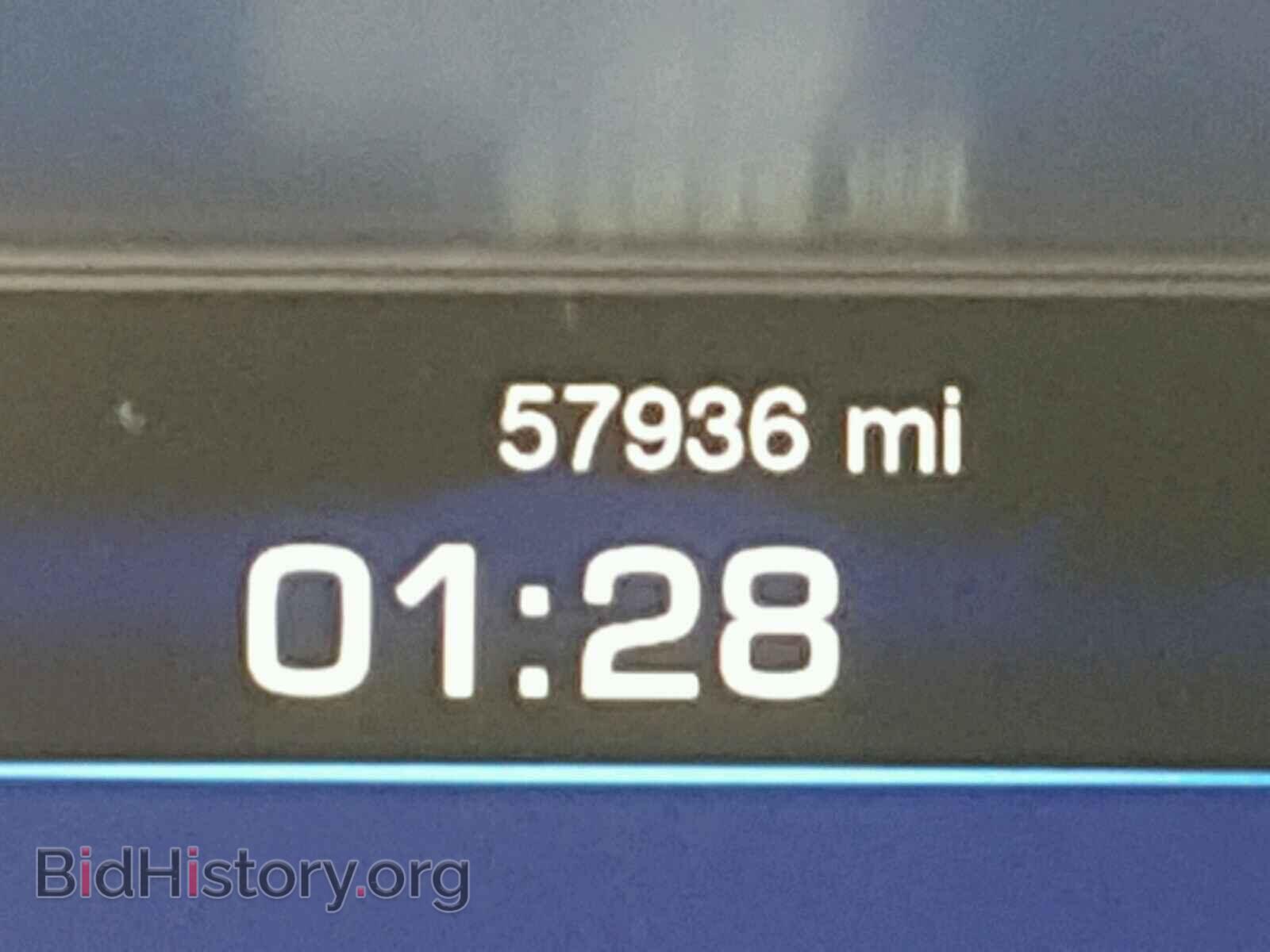 2015 CHRYSLER 200 - VIN: 1C3CCCDGXFN700010 - Фото 8