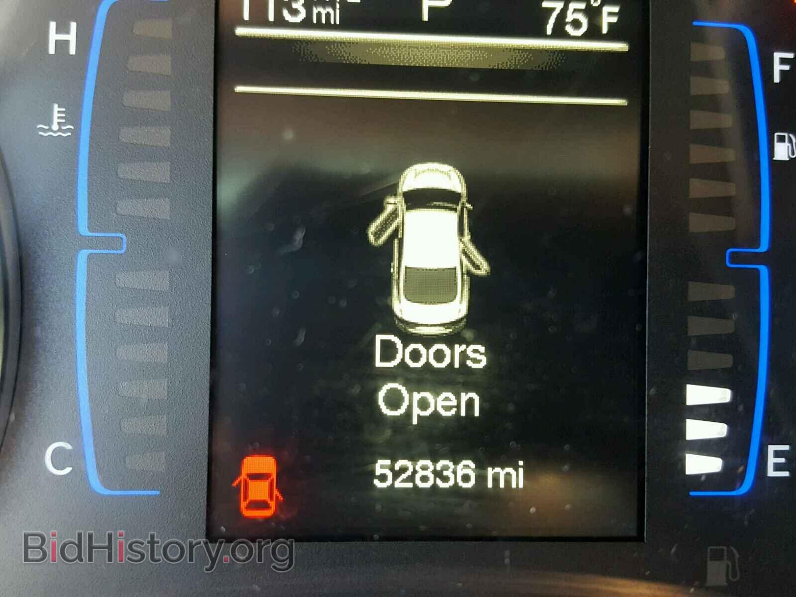 2016 CHRYSLER 200 - VIN: 1C3CCCAB8GN149232 - Фото 8
