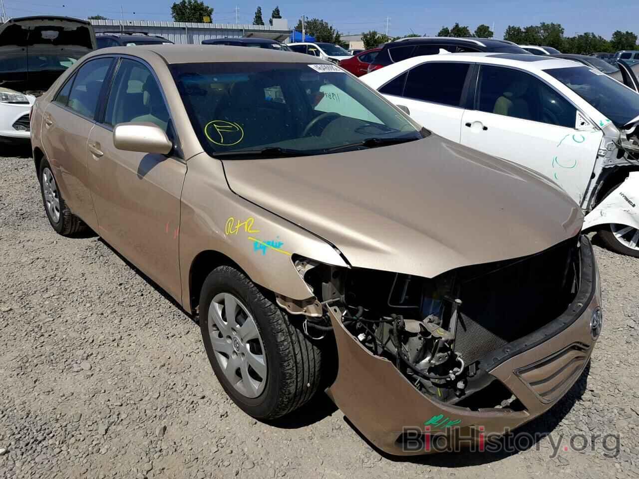 Photo 4T1BF3EK3BU696895 - TOYOTA CAMRY 2011