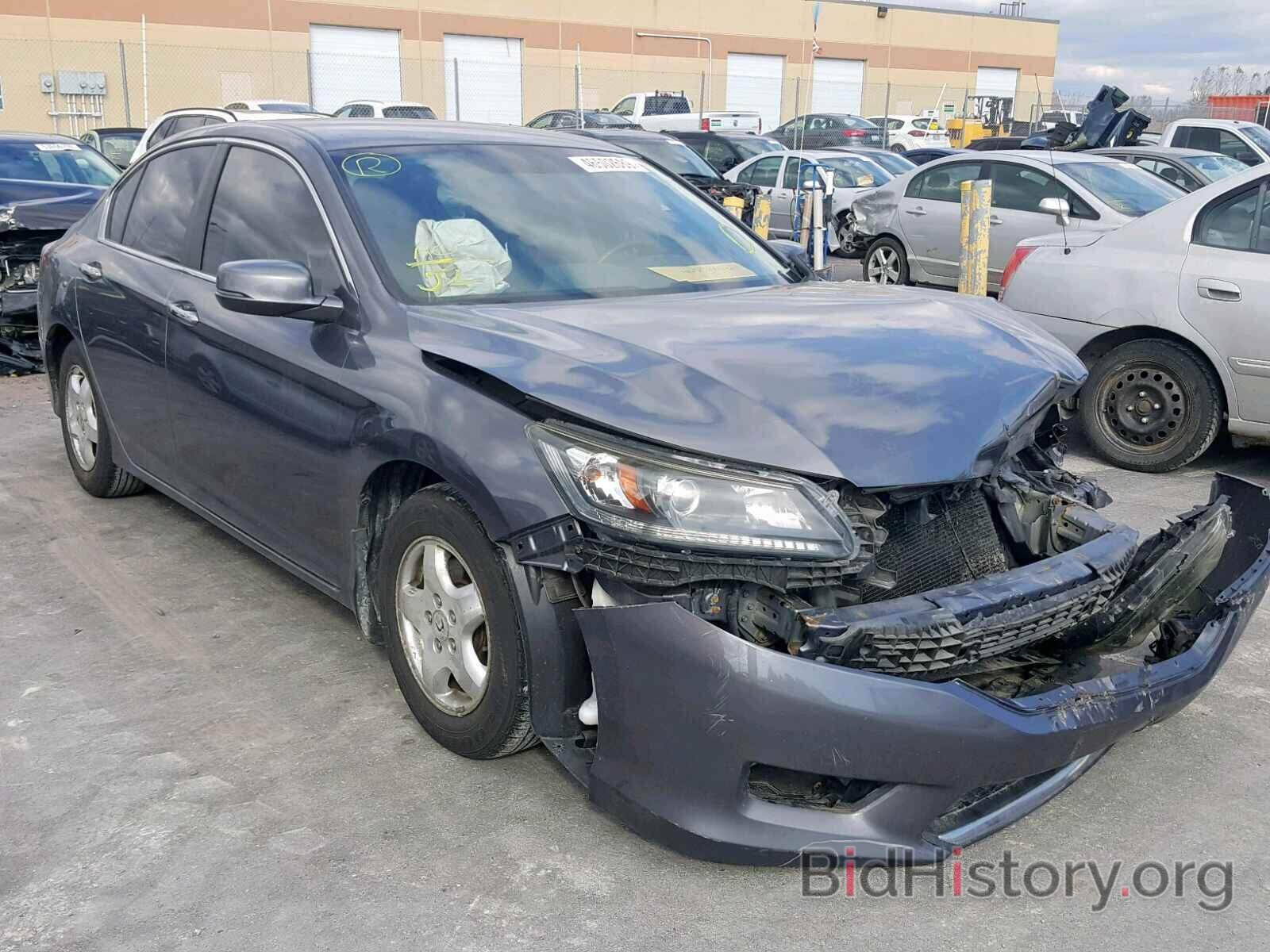 Photo 1HGCR2F52DA801306 - HONDA ACCORD SPO 2013