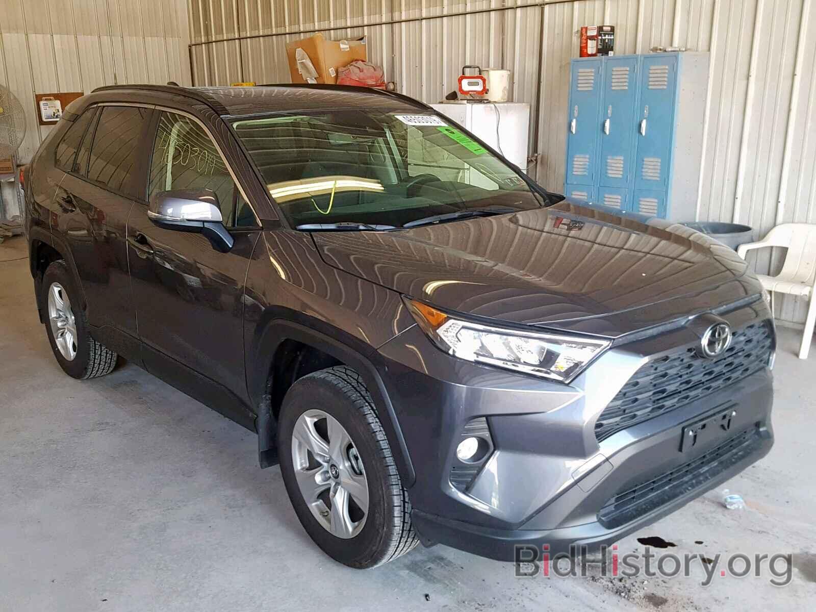 Фотография JTMP1RFV8KD514709 - TOYOTA RAV4 XLE 2019