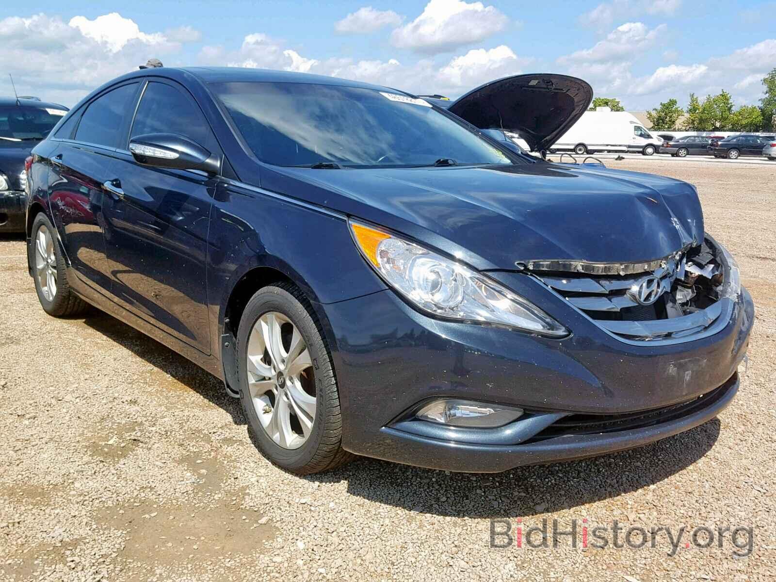 Photo 5NPEC4AC4BH250845 - HYUNDAI SONATA 2011