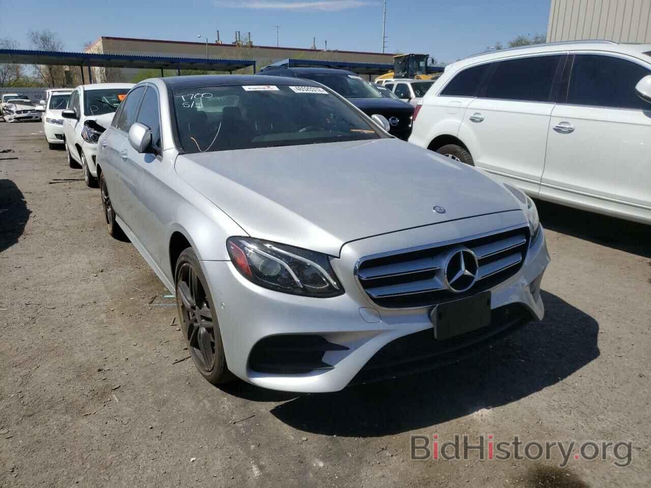 Photo WDDZF4JB5HA046531 - MERCEDES-BENZ E-CLASS 2017