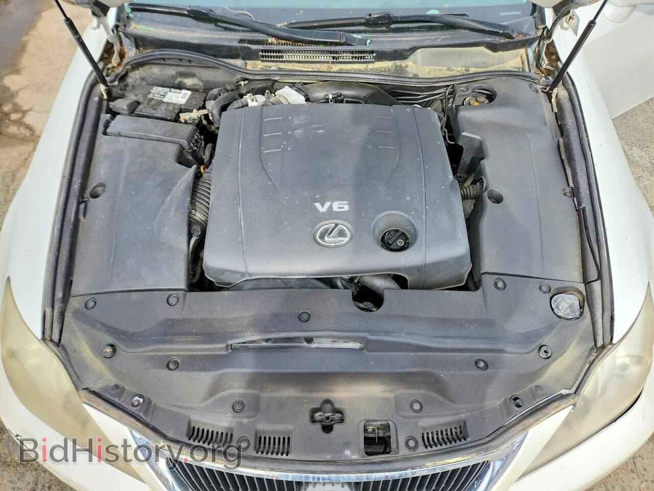 2010 LEXUS IS - VIN: JTHFF2C25A2504548 - Photo 11