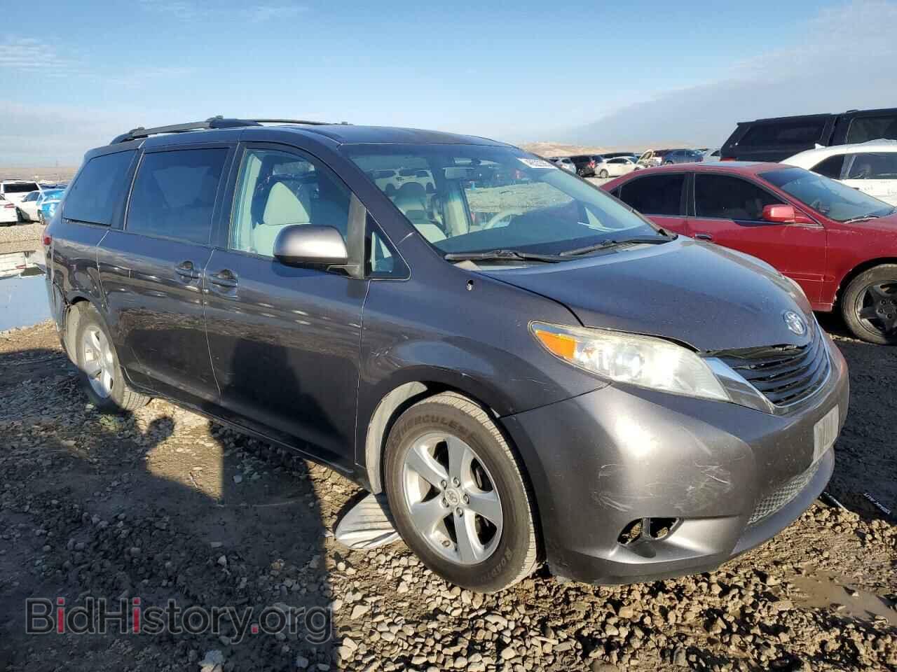 2012 TOYOTA All Models - VIN: 5TDKK3DC6CS184208 - Фото 4