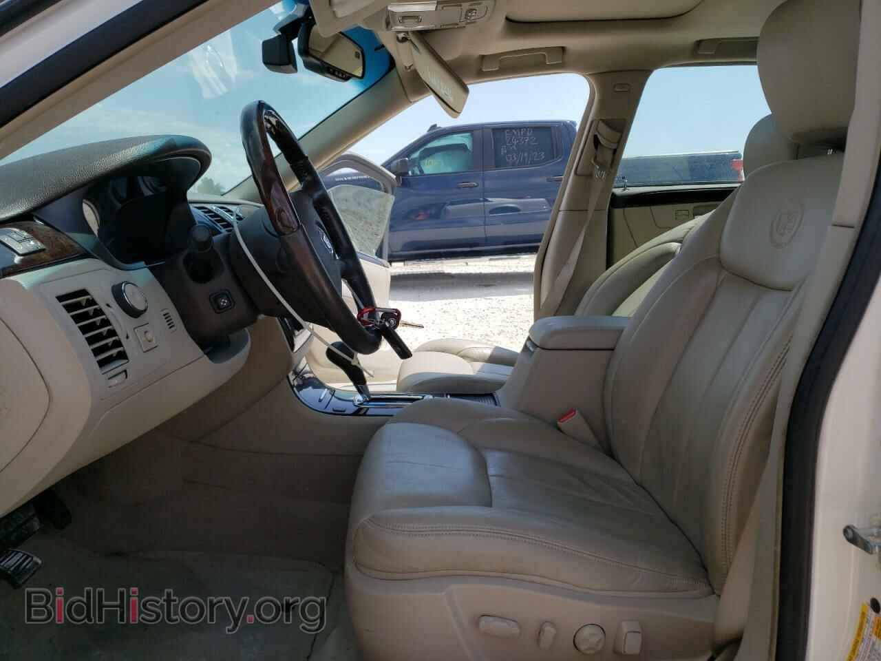 2011 CADILLAC DTS - VIN: 1G6KH5E69BU106103 - Фото 7