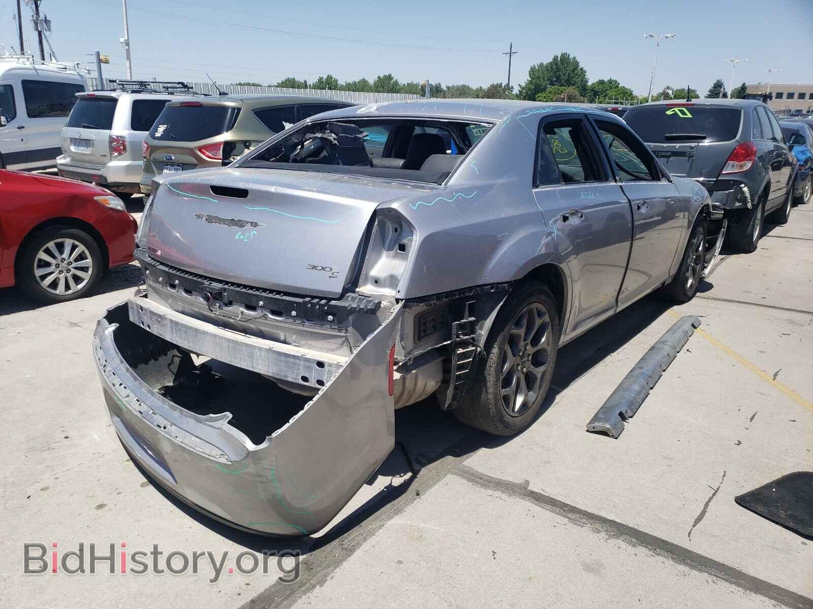 2018 CHRYSLER 300 - VIN: 2C3CCAGG2JH267655 - Фото 4