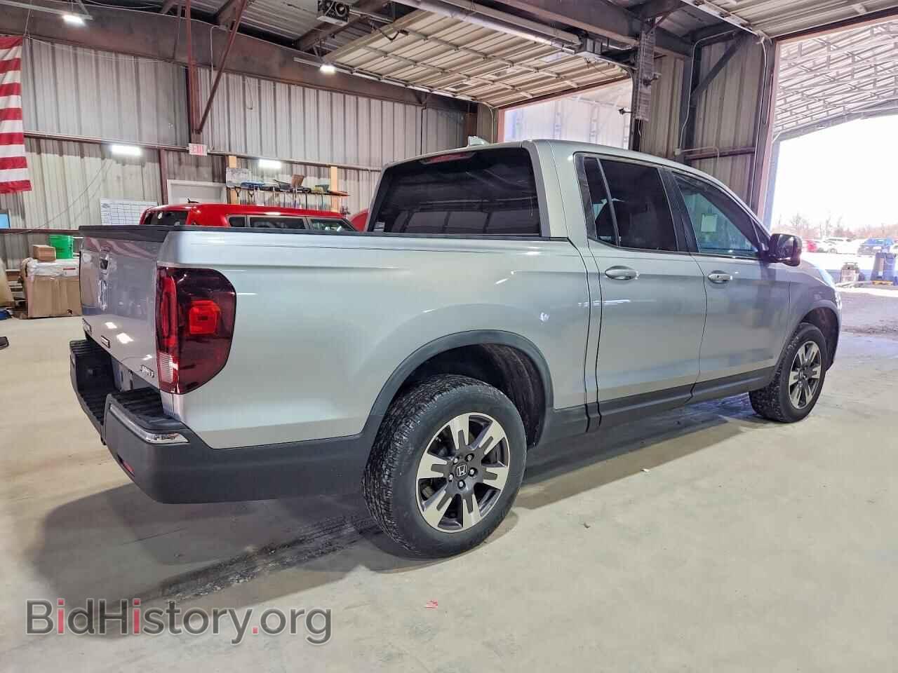 2017 HONDA RIDGELINE - VIN: 5FPYK3F68HB026246 - Photo 3