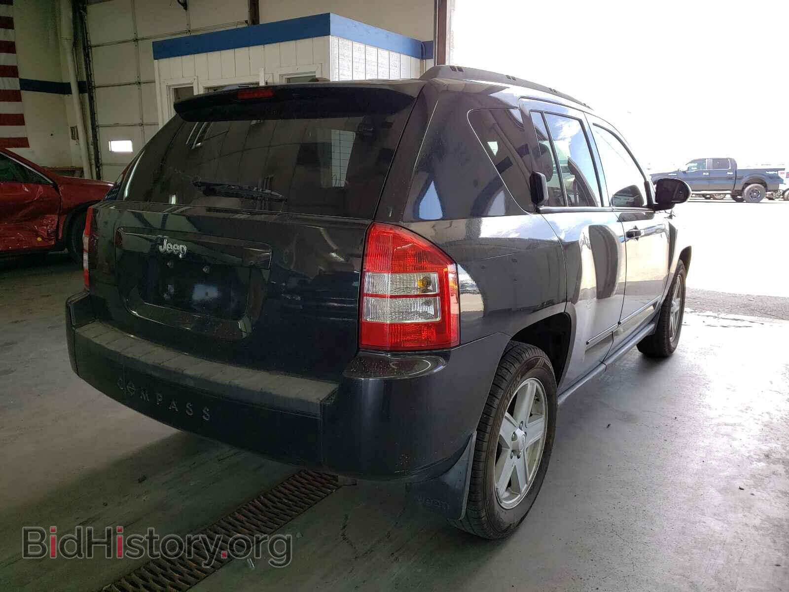 2010 JEEP COMPASS - VIN: 1J4NT4FBXAD541249 - Фото 4