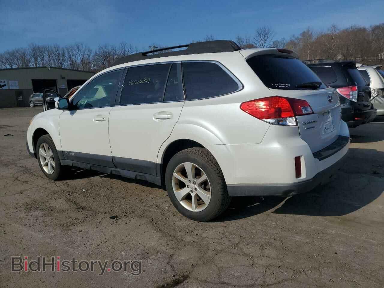 2013 SUBARU OUTBACK - VIN: 4S4BRBCC4D3276410 - Photo 2
