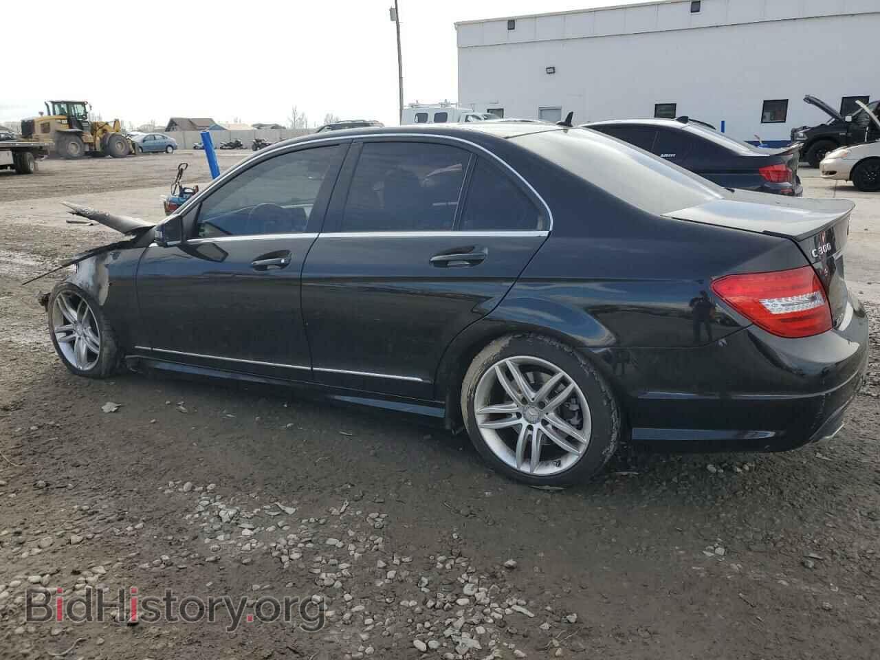 2013 MERCEDES-BENZ C-CLASS - VIN: WDDGF8ABXDR269982 - Фото 2