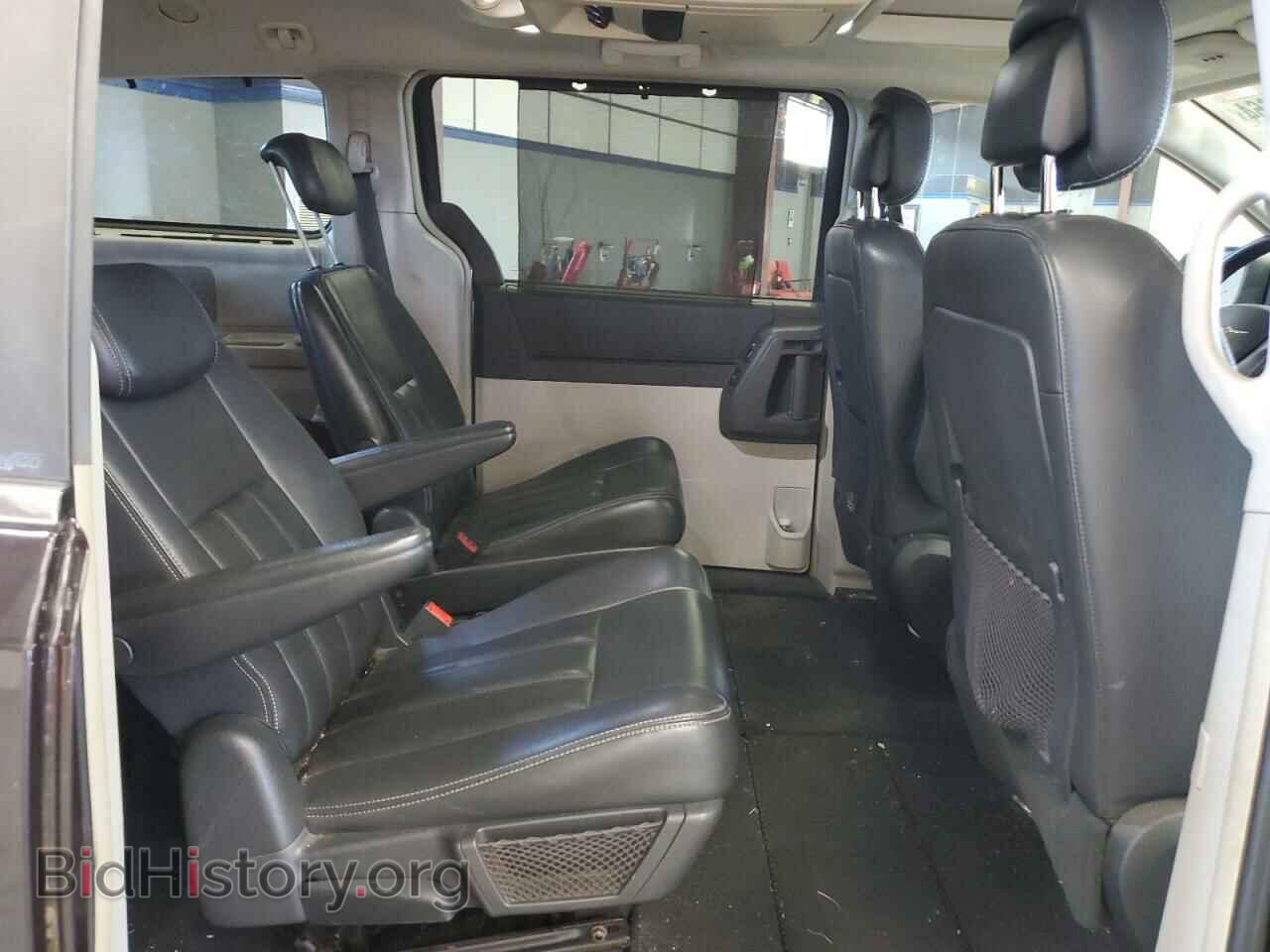 2010 CHRYSLER MINIVAN - VIN: 2A4RR5DX5AR290660 - Фото 11