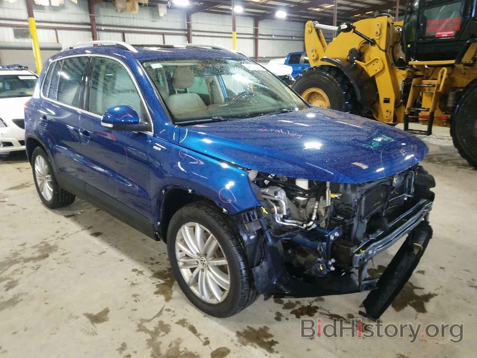 Photo WVGAV7AX9AW003998 - VOLKSWAGEN TIGUAN 2010