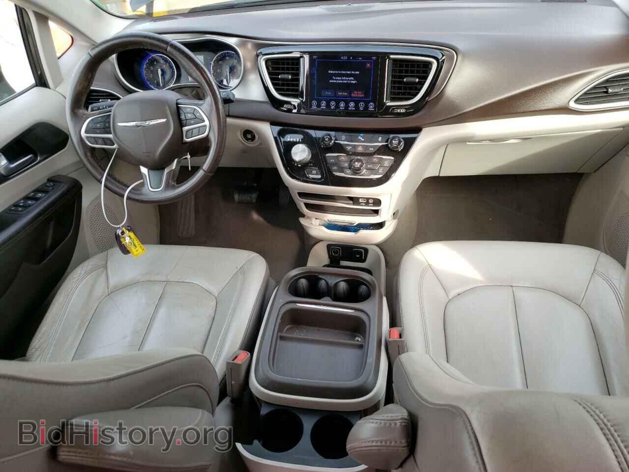 2017 CHRYSLER PACIFICA - VIN: 2C4RC1BG1HR820698 - Photo 8
