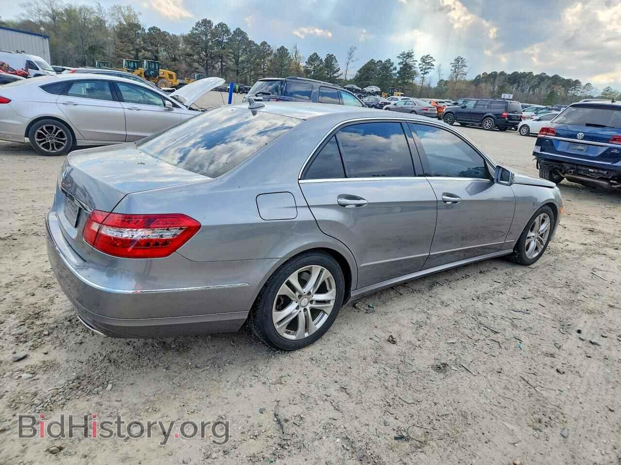 2011 MERCEDES-BENZ E-CLASS - VIN: WDDHF7CB1BA322642 - Фото 3