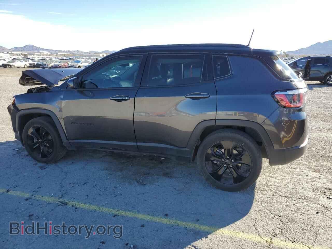 2020 JEEP COMPASS - VIN: 3C4NJCBB3LT129392 - Фото 2