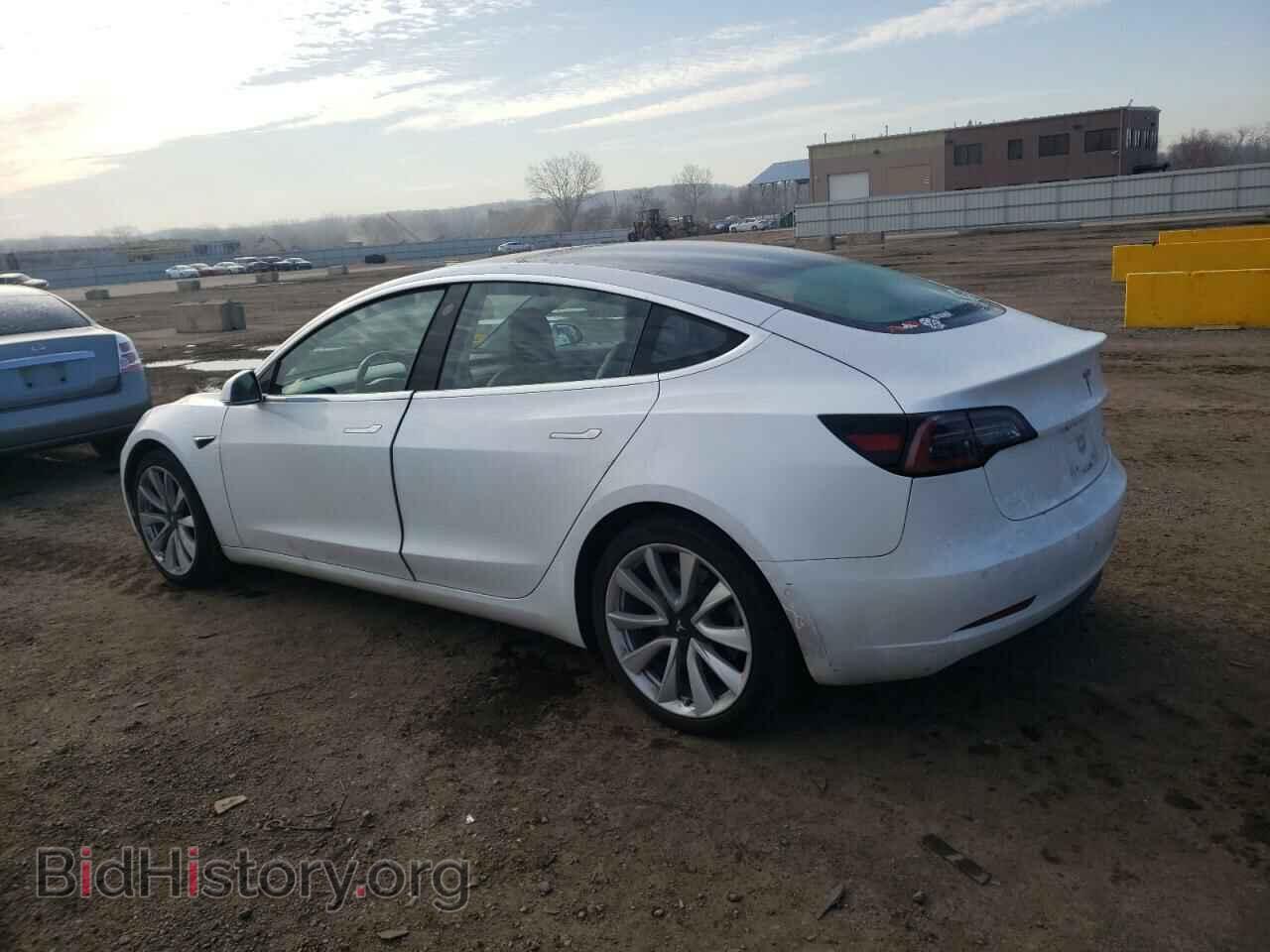 2018 TESLA MODEL 3 - VIN: 5YJ3E1EB5JF067582 - Photo 2