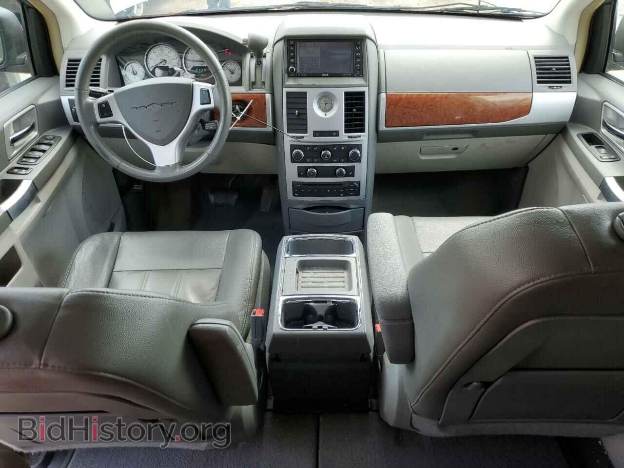 2008 CHRYSLER MINIVAN - VIN: 2A8HR54P48R775134 - Фото 8