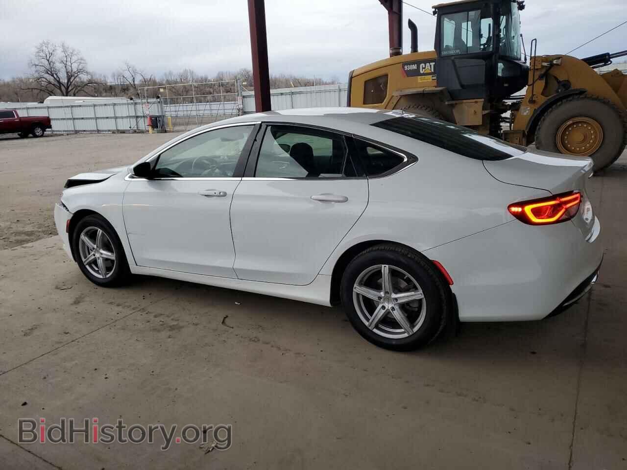 2016 CHRYSLER 200 - VIN: 1C3CCCAB3GN155410 - Фото 2