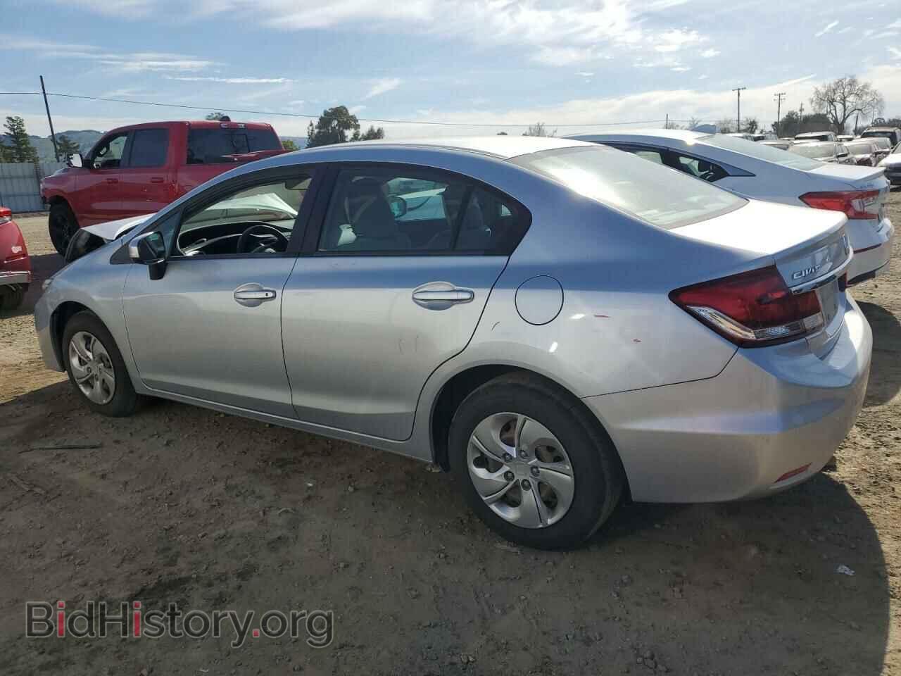 2015 HONDA CIVIC - VIN: 2HGFB2F55FH519151 - Фото 2