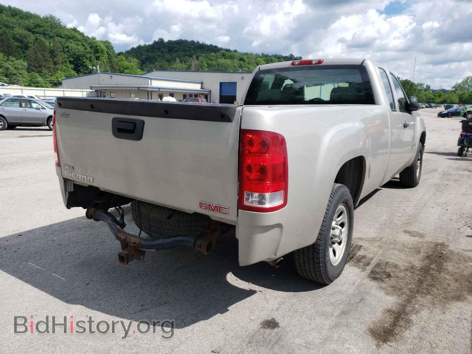 2007 GMC SIERRA - VIN: 1GTEC190X7E502498 - Фото 4