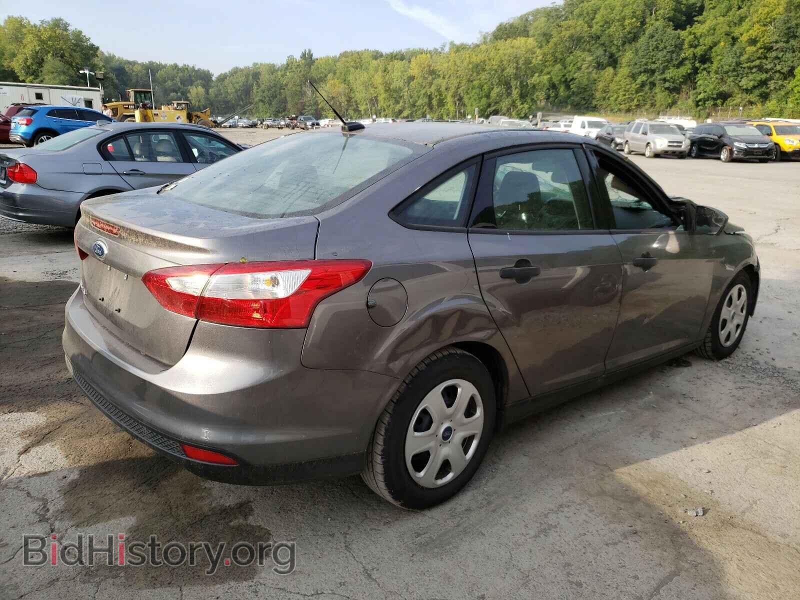 2012 FORD FOCUS - VIN: 1FAHP3E24CL223595 - Photo 4