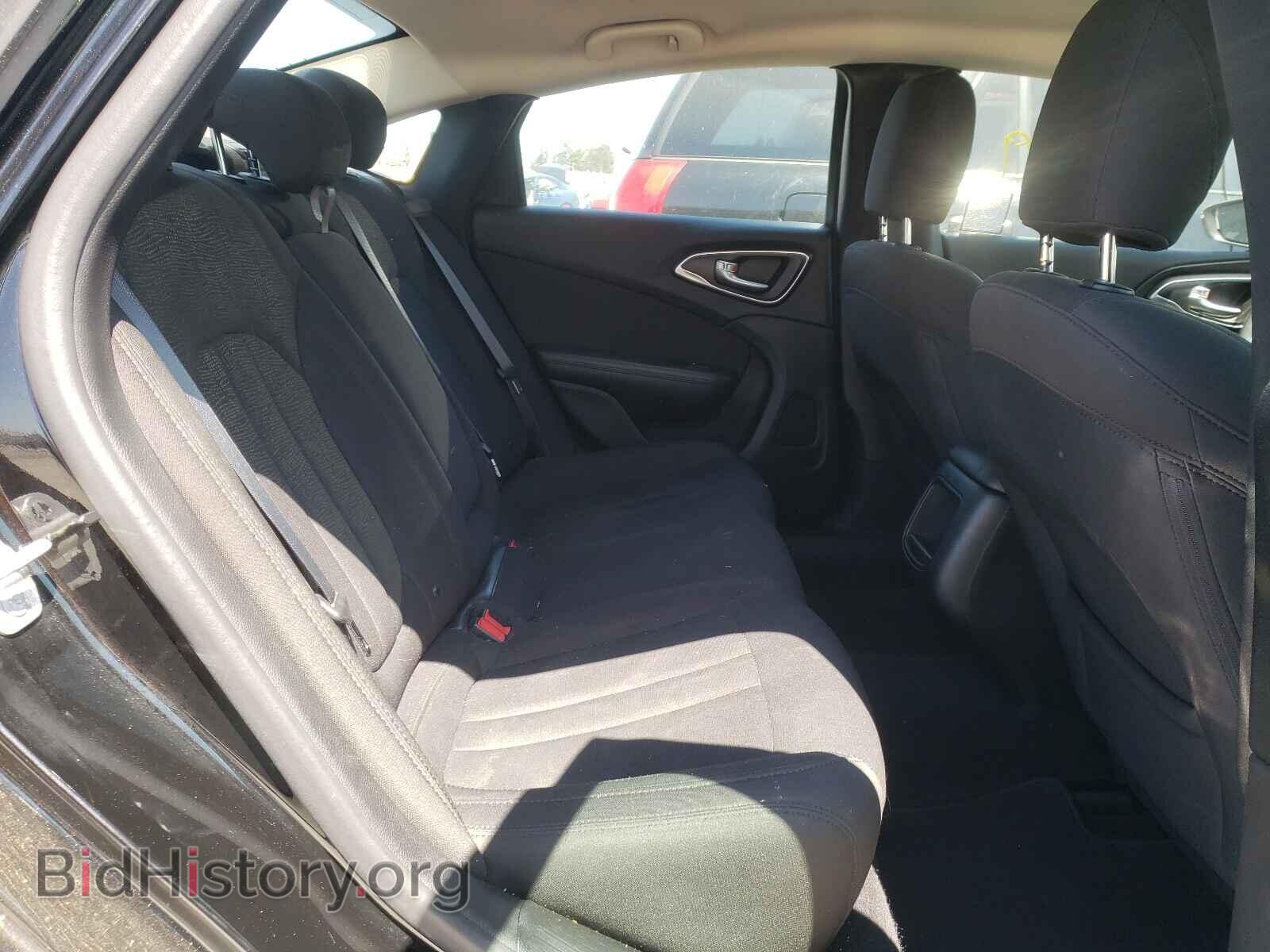2016 CHRYSLER 200 - VIN: 1C3CCCAB0GN169698 - Фото 6