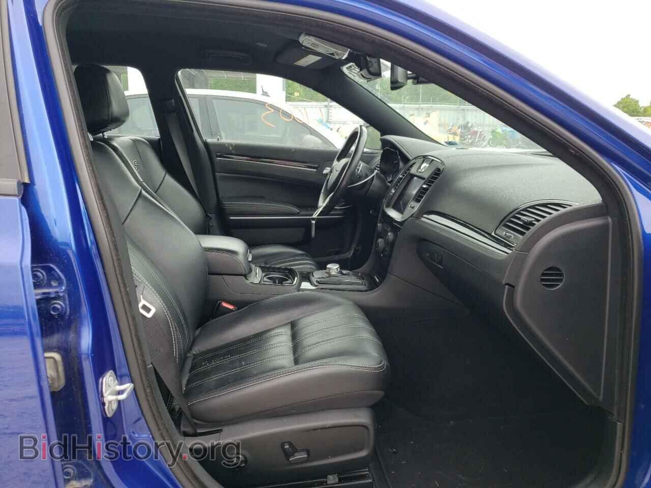2019 CHRYSLER 300 - VIN: 2C3CCAGG7KH533818 - Фото 5