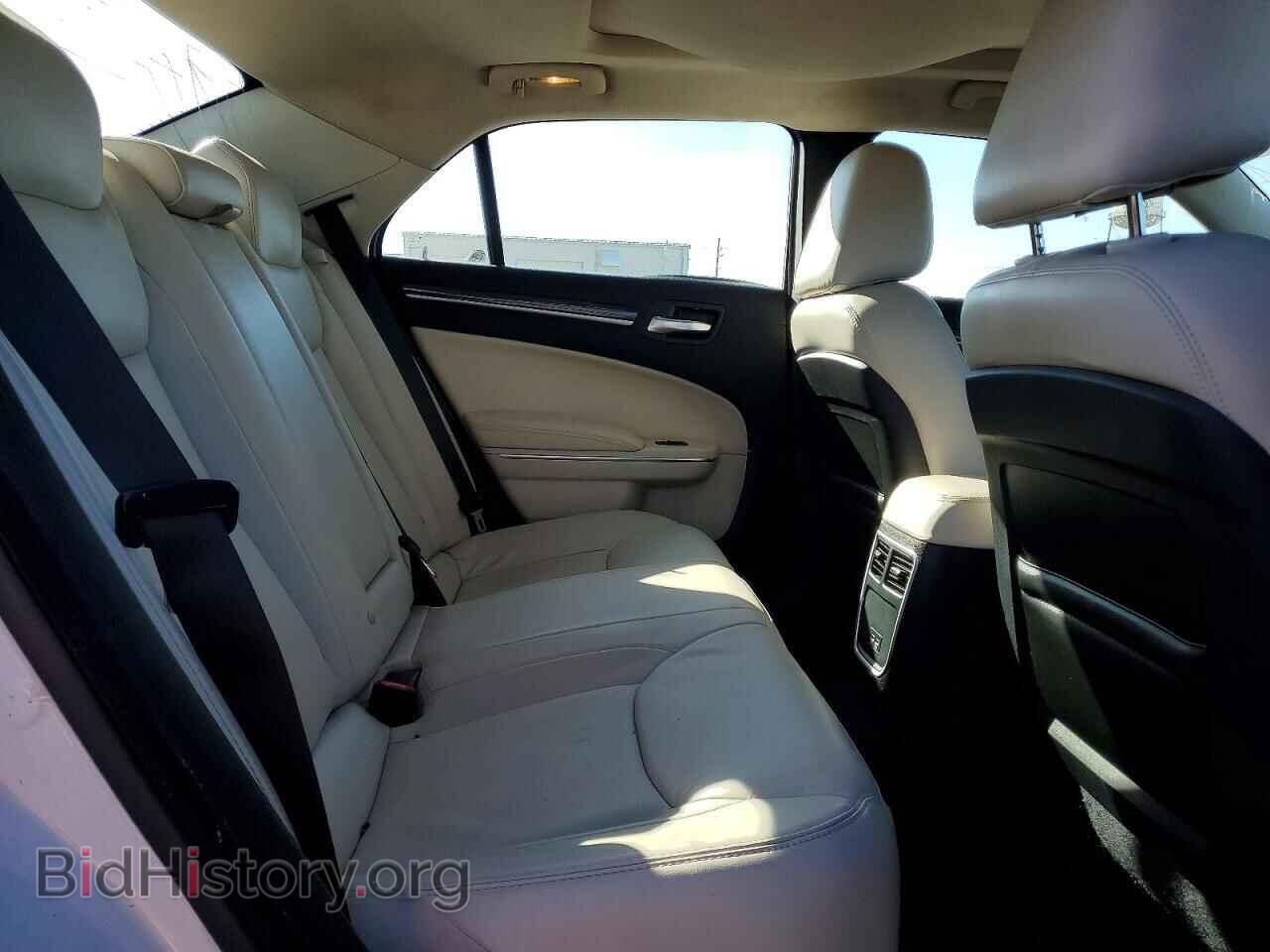 2017 CHRYSLER 300 - VIN: 2C3CCAAG7HH540186 - Фото 10